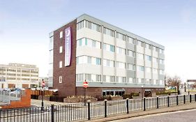 Premier Inn Birkenhead Town Centre